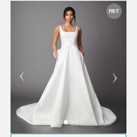 Allison Webb Buckley Wedding Dress (Size 18) - Picture 1 of 2